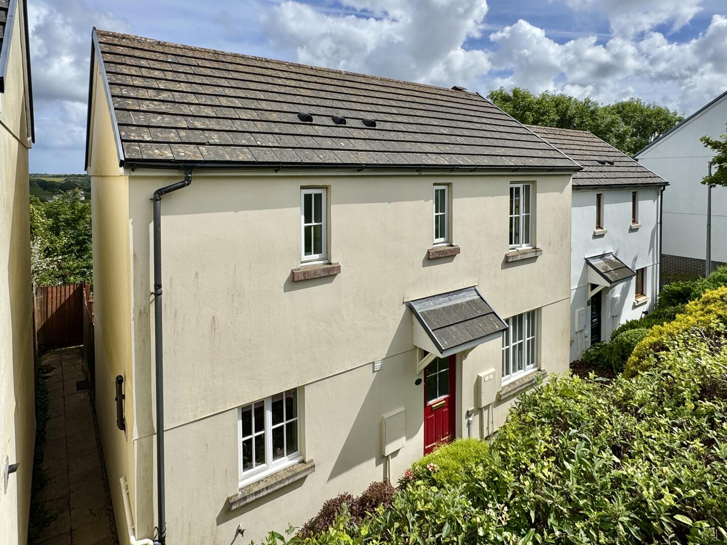3 bed property in Chyvelah Vale, Truro